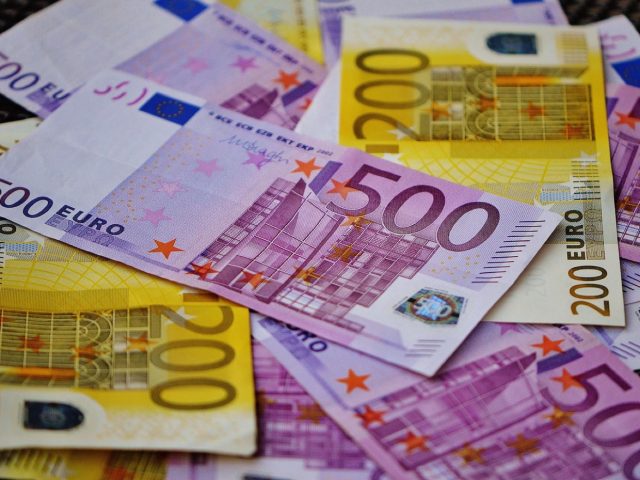 Changer des euros ou utiliser la carte au Mexique